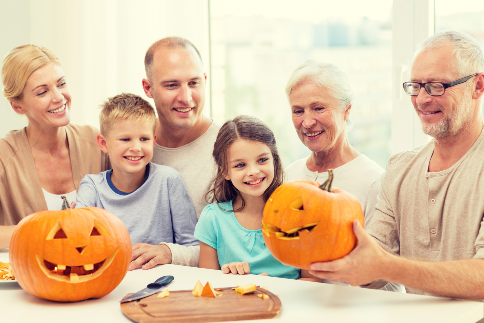 Seniors Spooktacularly Celebrate Halloween